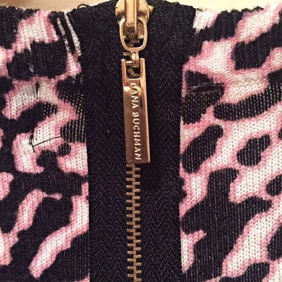 Dana Buchman Women's Soft Sweater Animal Print S - Picture 5 of 8